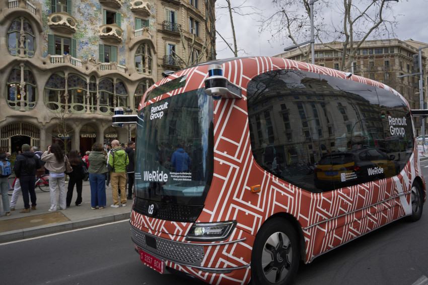 Spain Driverless Bus