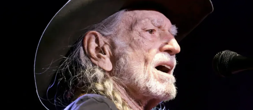 Willie Nelson At 90 Country Musics Elder Statesman Still On The Road Again Japan Today 