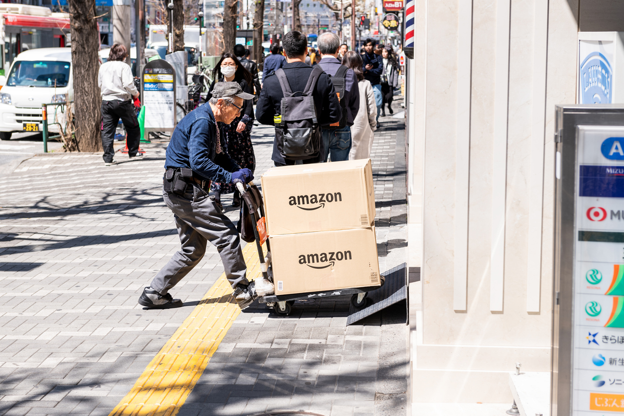 45% of Amazon Japan delivery drivers involved in accidents: survey