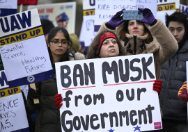 Federal Workers Rally