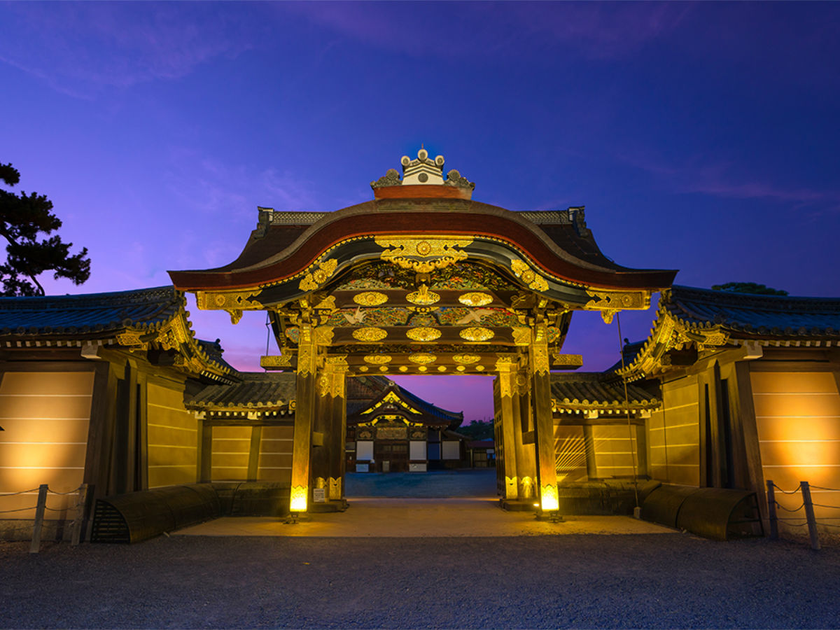 Come see Nijo Castle in a different light this summer at lightup