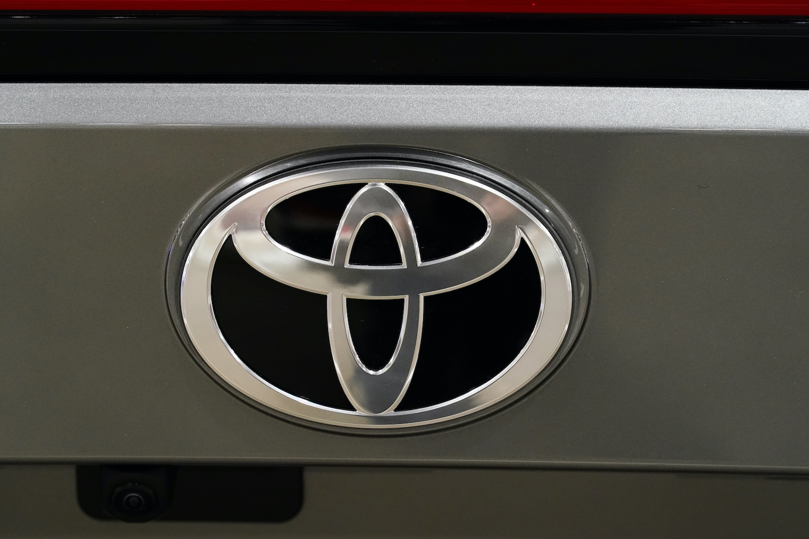 Toyota global output rises 5.6% in January