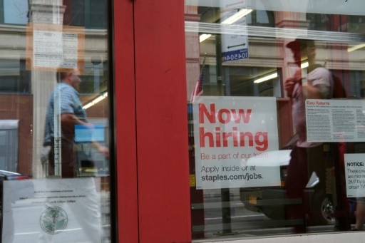 U.S. hiring beats expectations in December to cap solid year