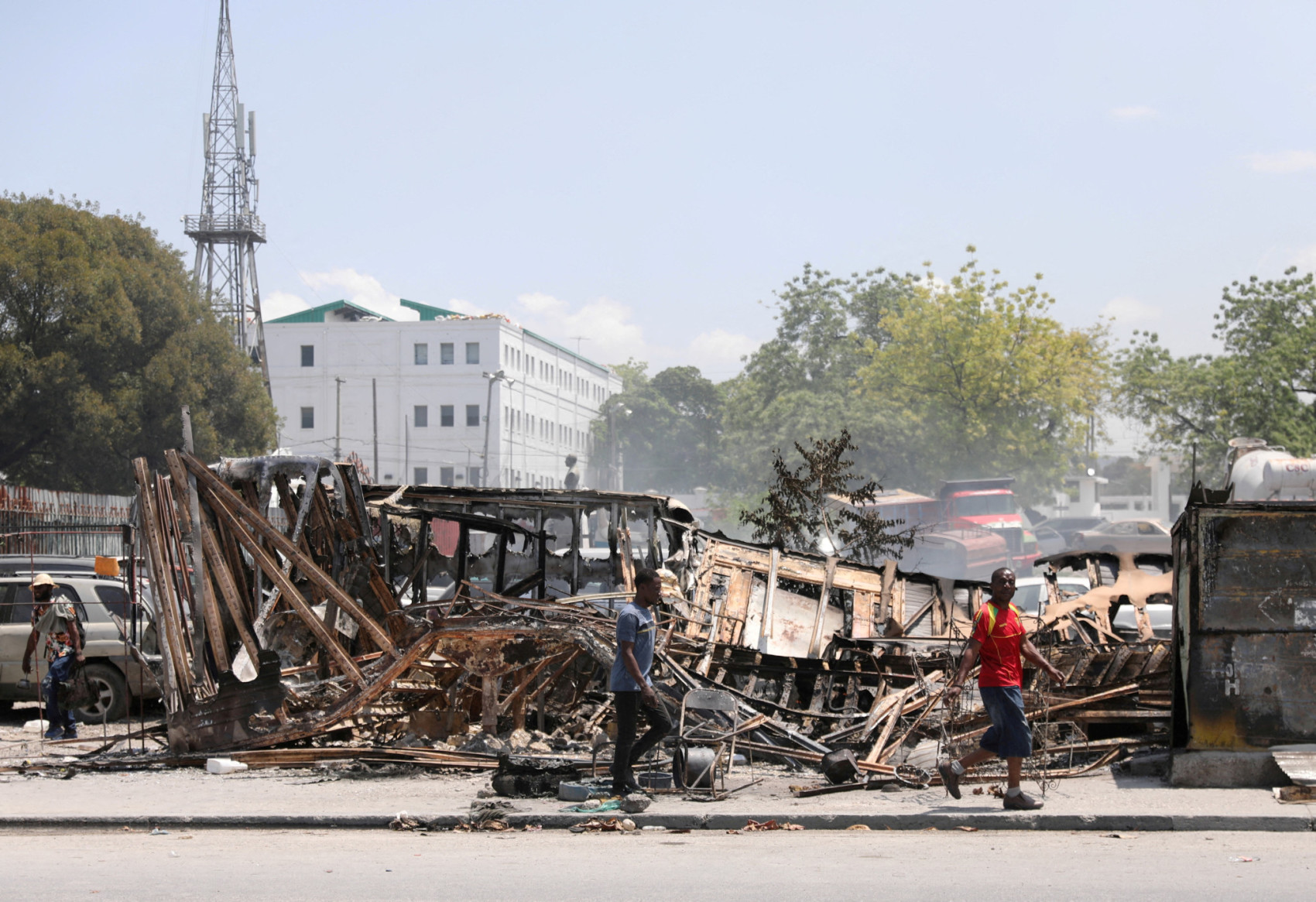 Haiti's death toll rises as international support lags, U.N. report says