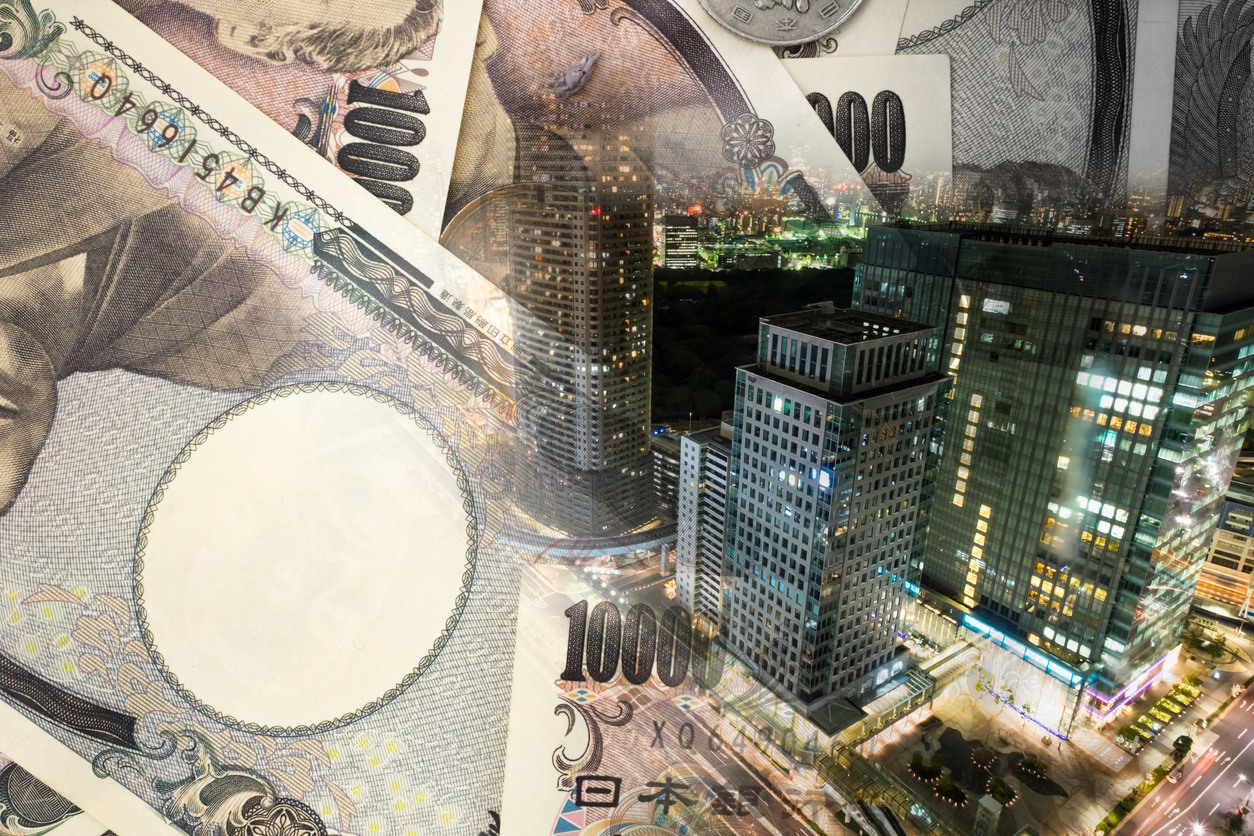 Record ¥4.5 bil in lost cash turned in to Tokyo police in 2024