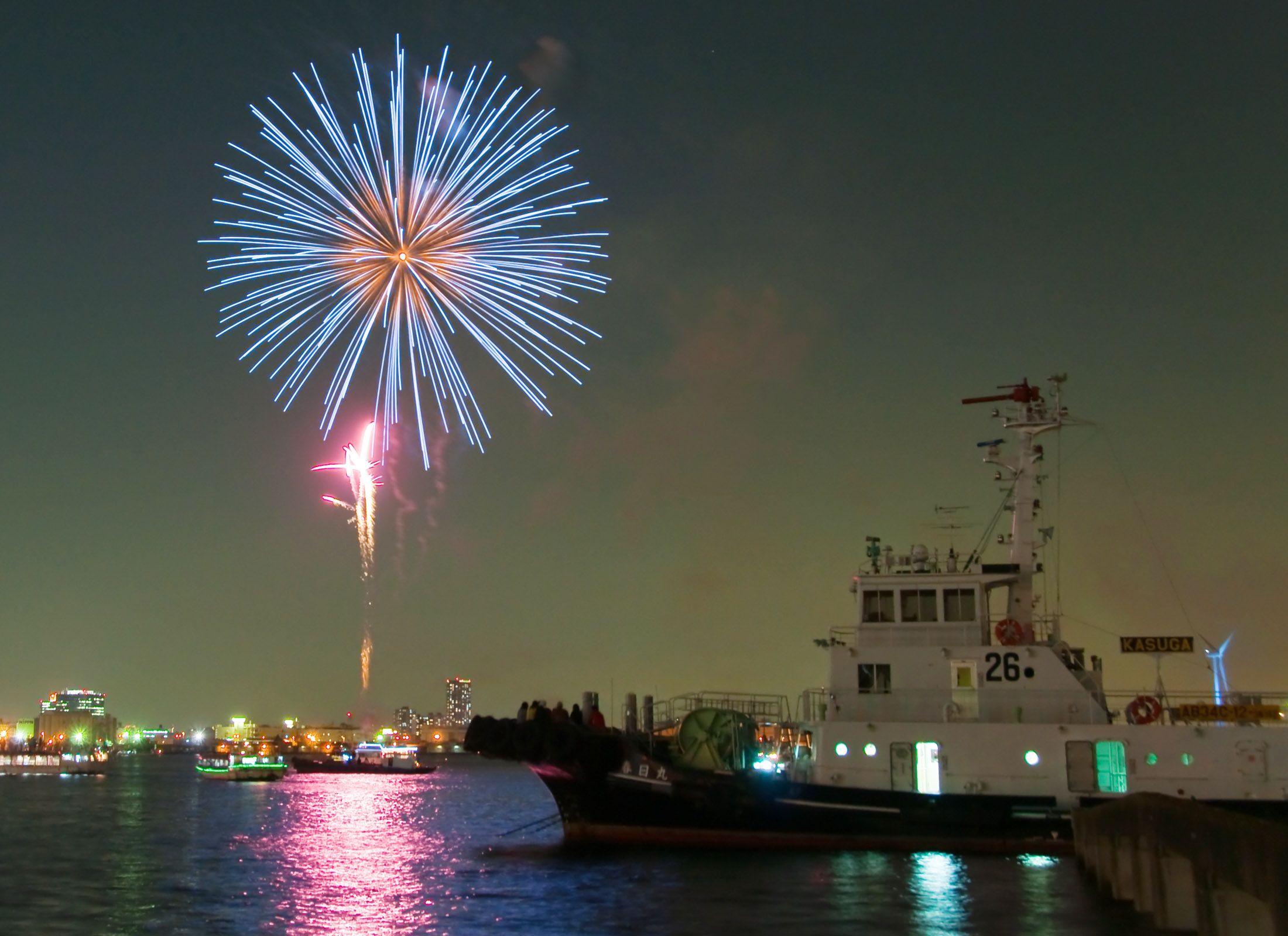 Is There Fireworks In Universal Studios Japan