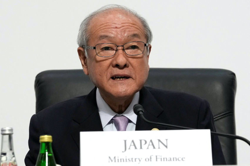 Finance Minister Shunichi Suzuki