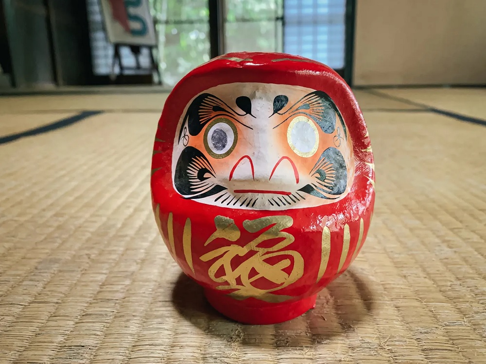 Japanese festival says thank you and goodbye to daruma good-luck