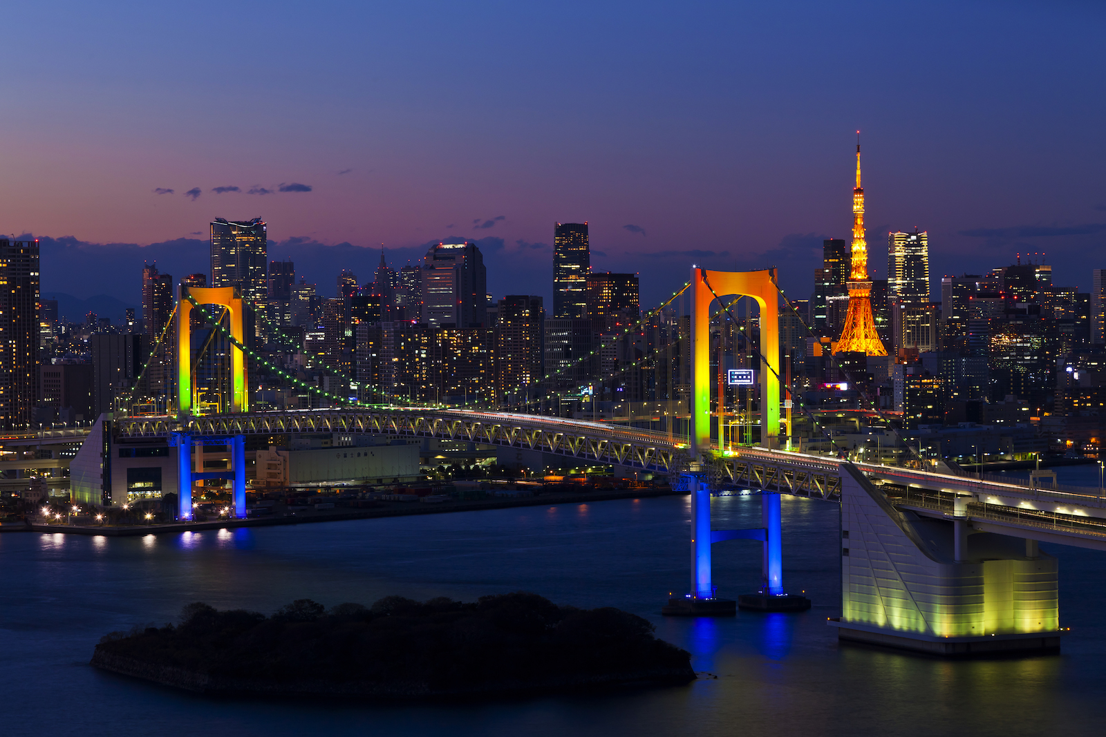 Panoramic night view of Tokyo Bay from Fuji TV's Sphere - Japan Today