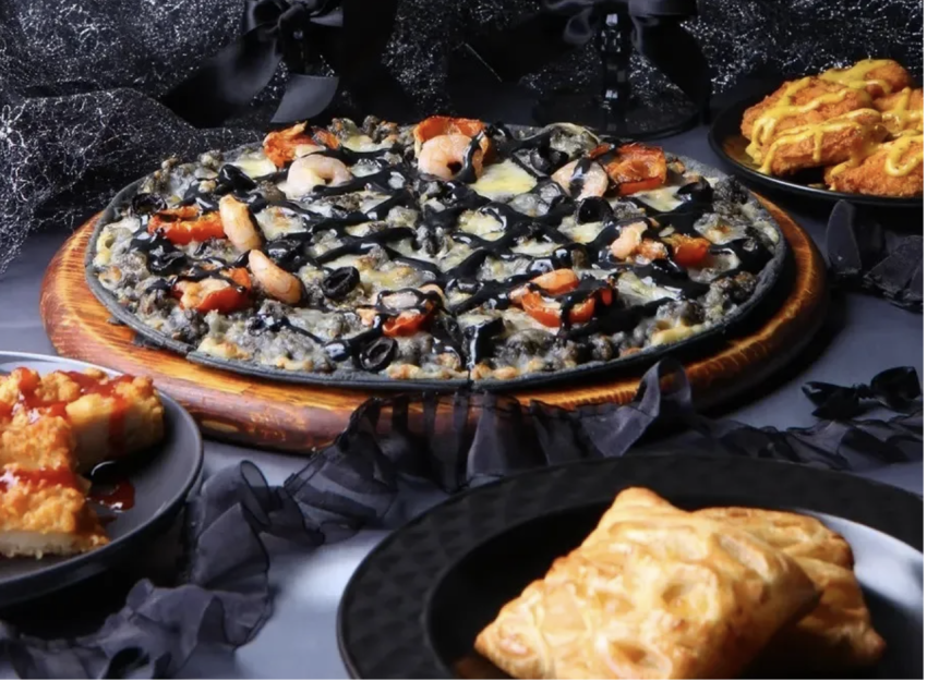 Pizza Hut Japan creates 'landmine' pizza to celebrate Japan’s dark 'jirai-kei' fashion