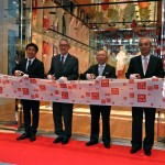 Uniqlo opens mega-store in Ginza, with 100 foreign staff - Japan